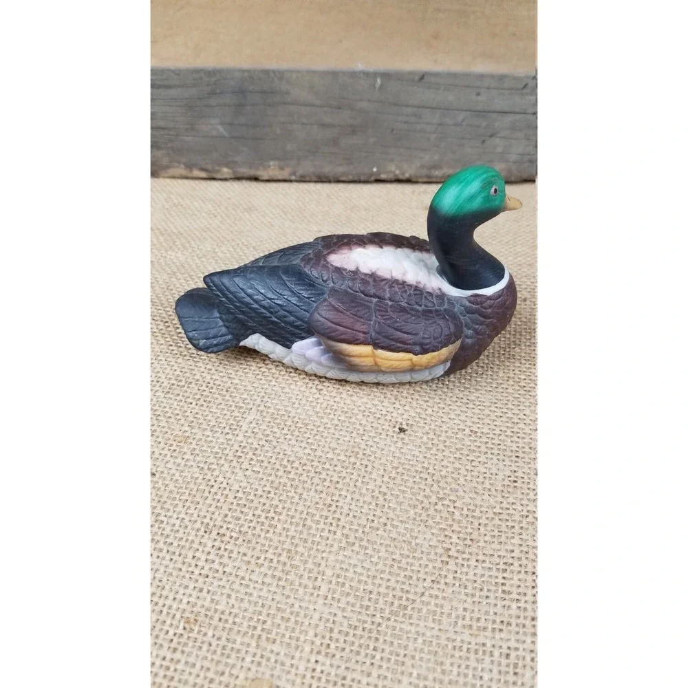 Vtg porcelain Bisan Duck figurine collectible bird boathouse animal farmhouse